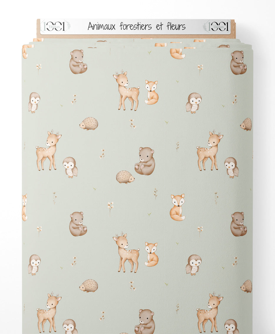 Tissu - Animaux forestiers et fleurs