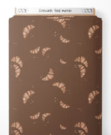 Tissu - Croissants sur fond marron