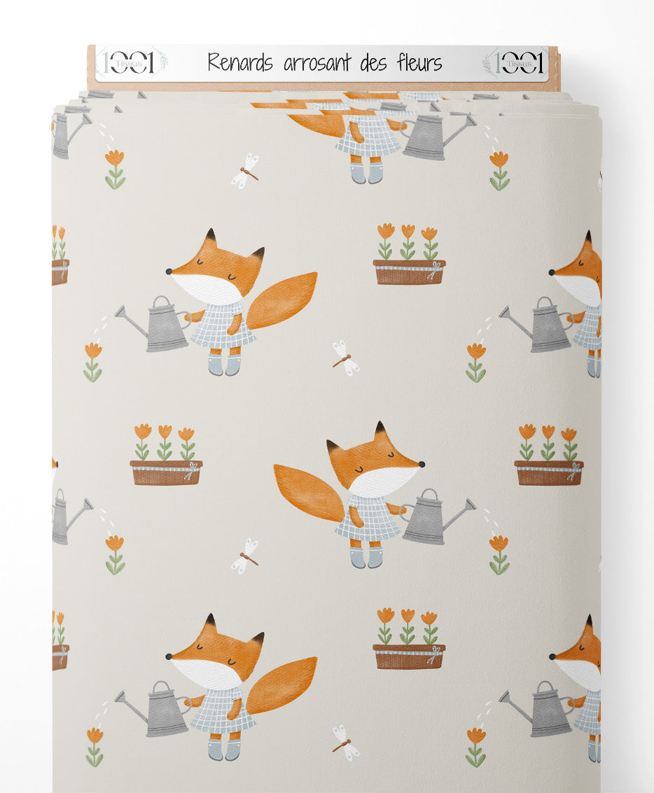 Tissu - Renards arrosant des fleurs