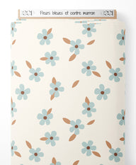 Tissu - Fleurs bleues et centre marron