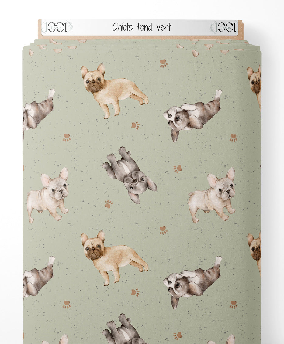 Tissu - Chiots sur fond vert