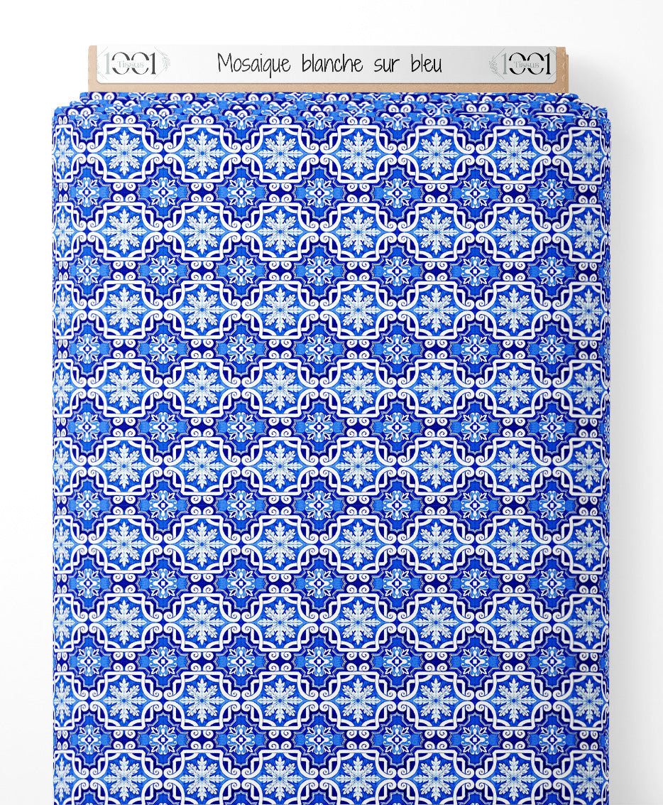 Tissu - Mosaïque blanche sur bleu