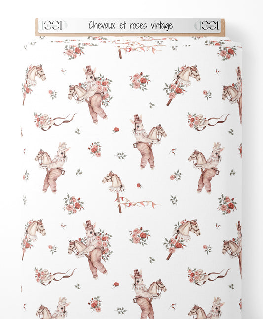 Tissu - Chevaux et roses vintage