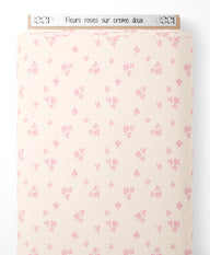 Tissu - Fleurs roses sur crème doux