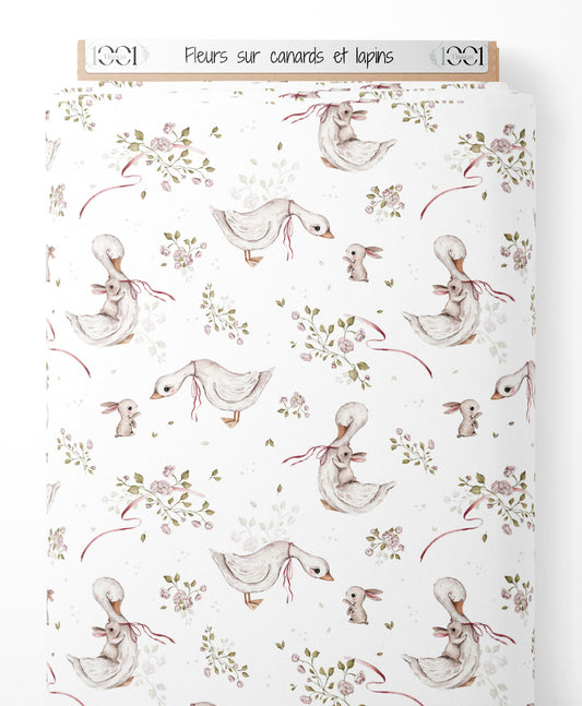 Tissu - Fleurs sur canards et lapins