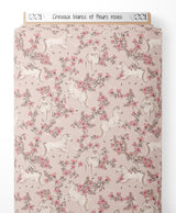 Tissu - Chevaux blancs et fleurs roses