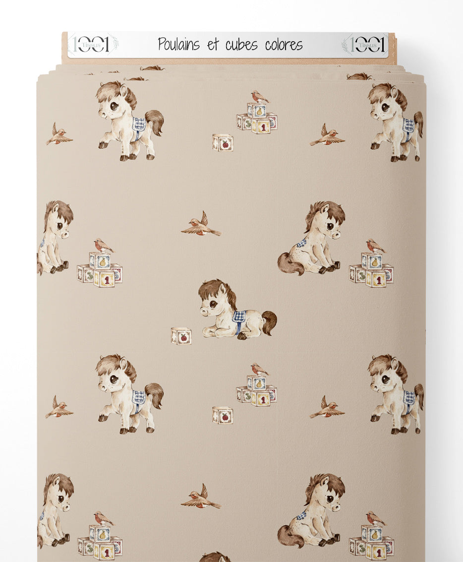 Tissu - Poulains et cubes colorés