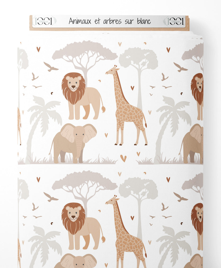 Tissu - Animaux et arbres sur blanc