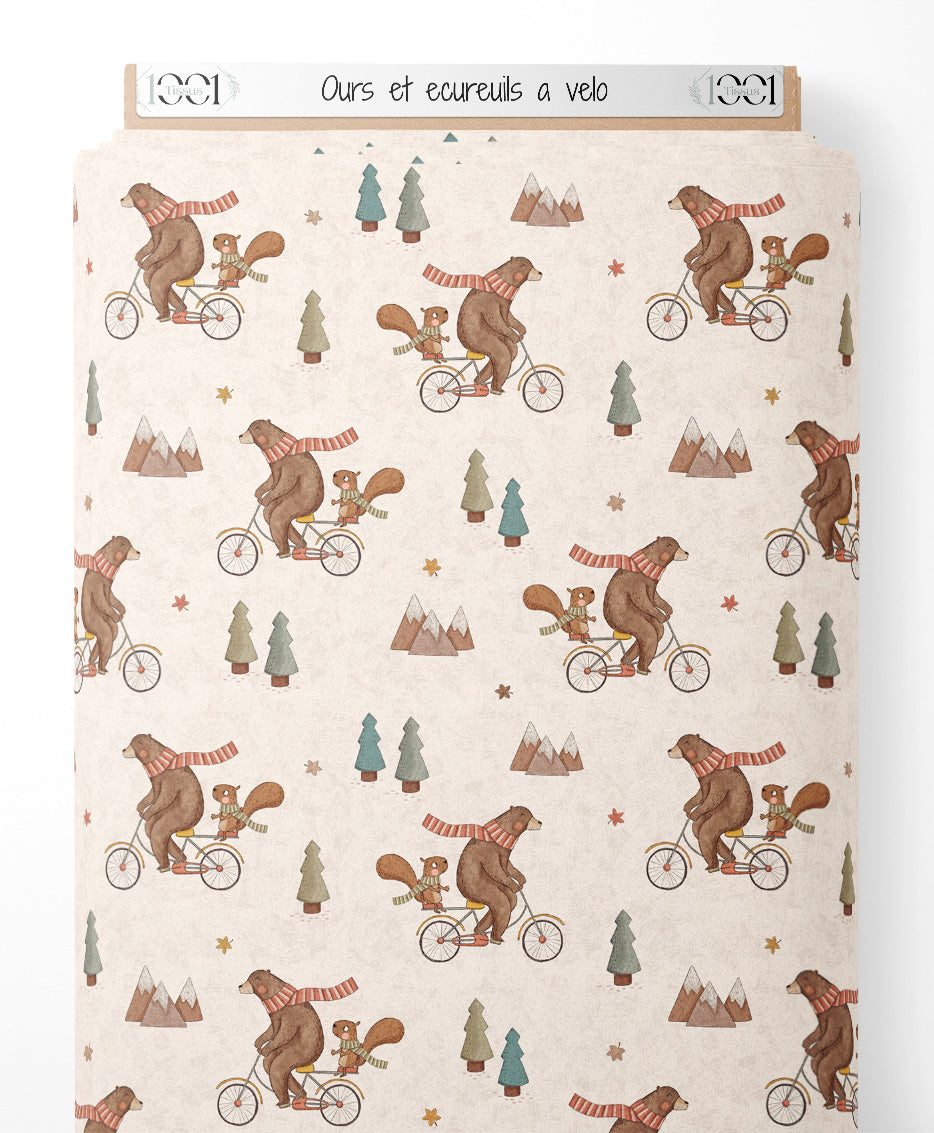 Tissu - Ours et écureuils à vélo