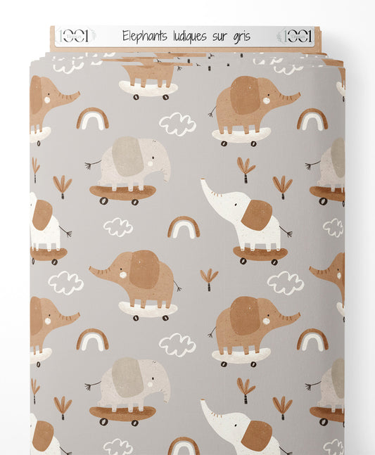 Tissu - Éléphants ludiques sur gris