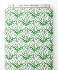 Tissu - Fleurs blanches sur fond blanc