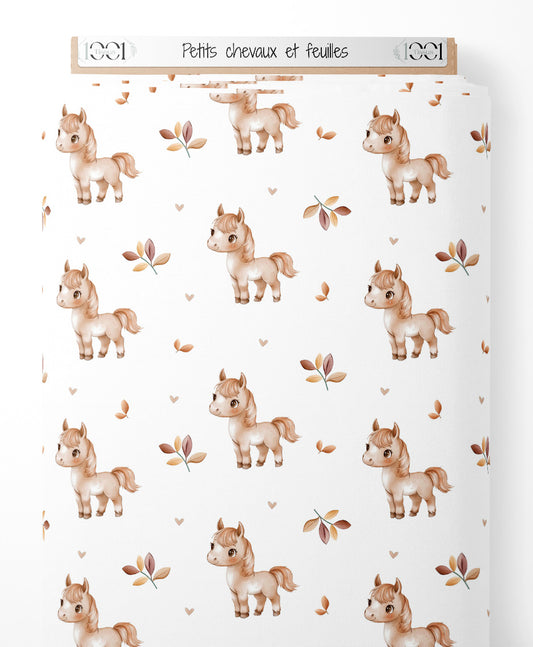 Tissu - Petits chevaux et feuilles