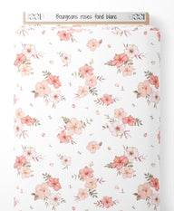 Tissu - Bourgeons roses sur fond blanc