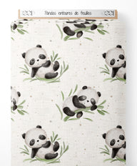 Tissu - Pandas entourés de feuilles
