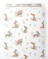 Tissu - Lapins et fleurs blanches