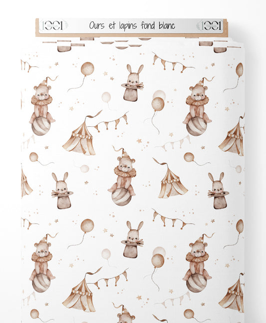 Tissu - Ours et lapins sur fond blanc