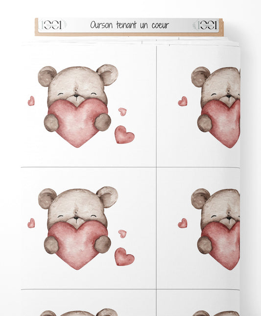 Tissu - Ourson tenant un cœur