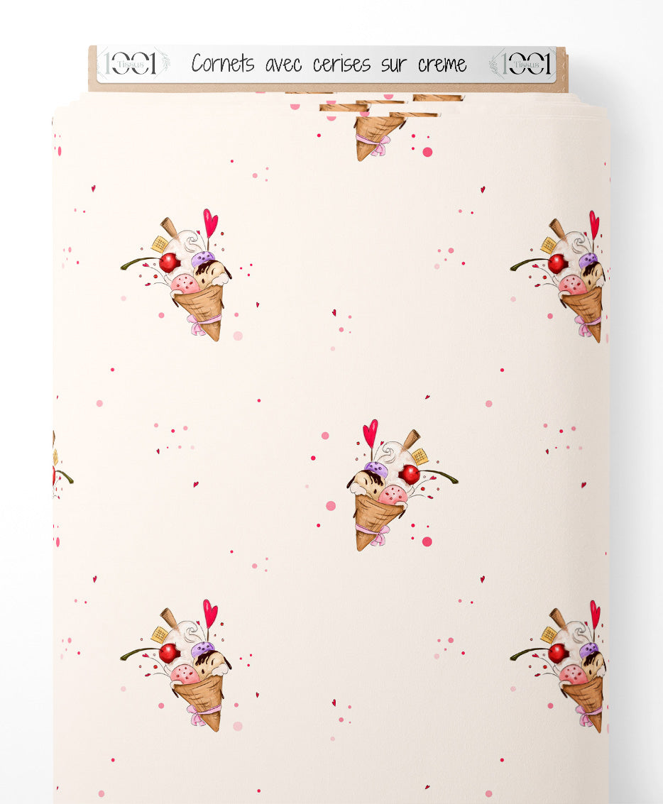Tissu - Cornets avec cerises sur crème