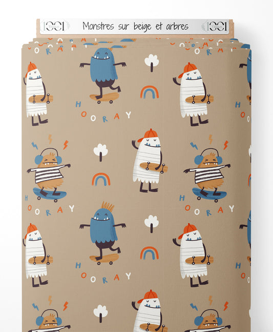 Tissu - Monstres sur beige et arbres