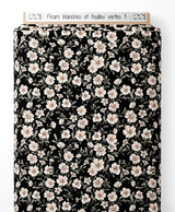 Tissu - Fleurs blanches et feuilles vertes 3
