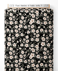 Tissu - Fleurs blanches et feuilles vertes 3