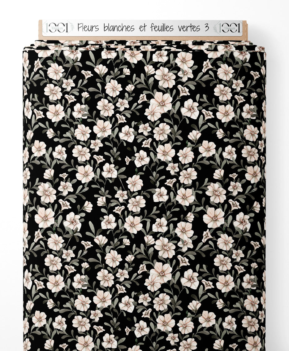 Tissu - Fleurs blanches et feuilles vertes 3