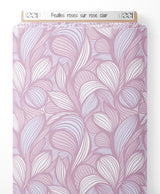 Tissu - Feuilles roses sur rose clair