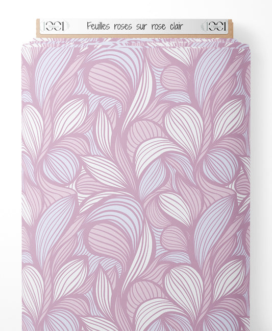 Tissu - Feuilles roses sur rose clair