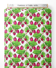 Tissu - Framboises et feuilles vertes