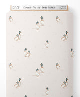 Tissu - Canards fins sur beige tacheté