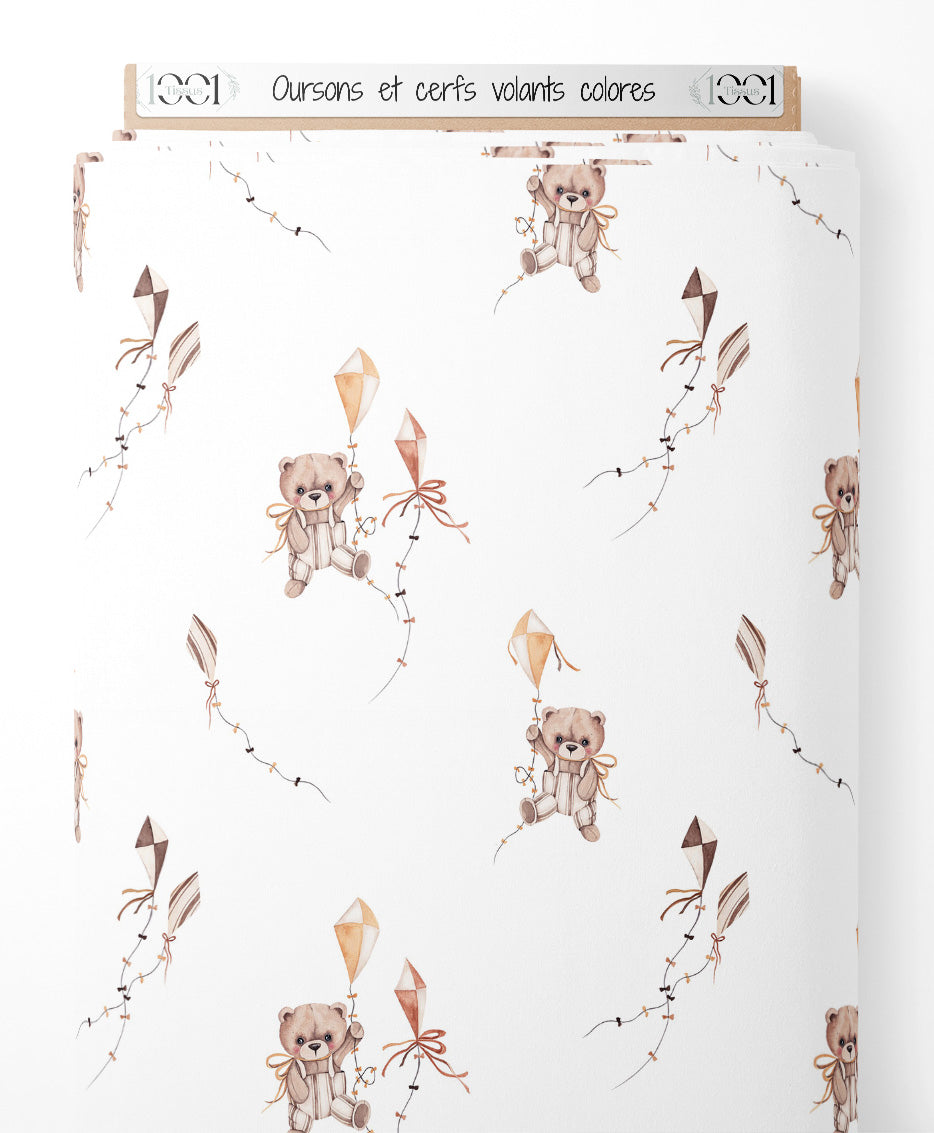 Tissu - Oursons et cerfs-volants colorés