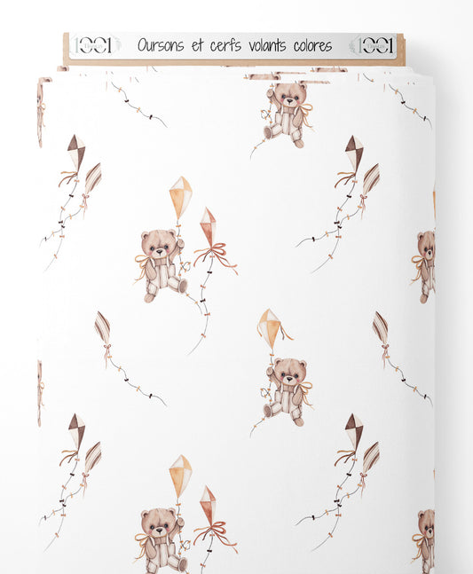 Tissu - Oursons et cerfs-volants colorés