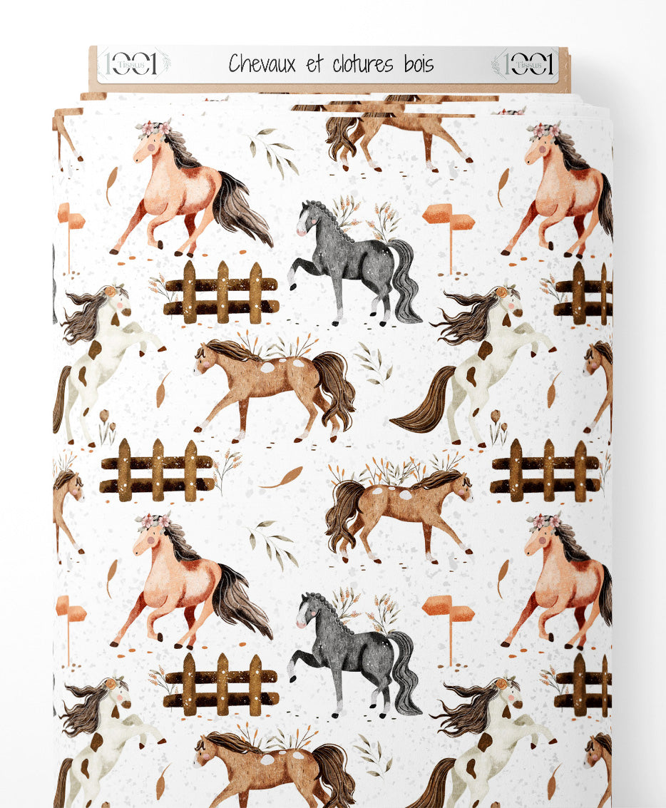 Tissu - Chevaux et clôtures bois