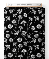 Tissu - Fleurs blanches détaillées