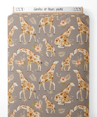 Tissu - Girafes et fleurs pastel