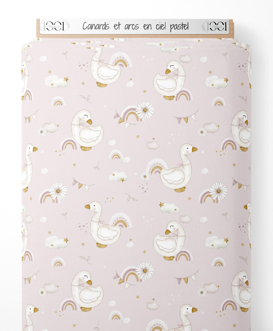 Tissu - Canards et arcs-en-ciel pastel