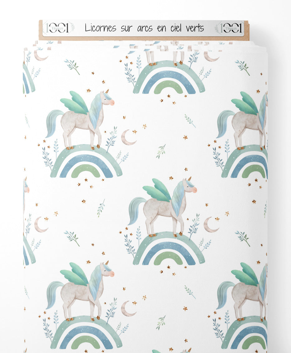 Tissu - Licornes sur arcs-en-ciel verts