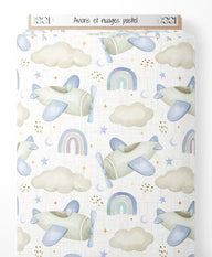 Tissu - Avions et nuages pastel