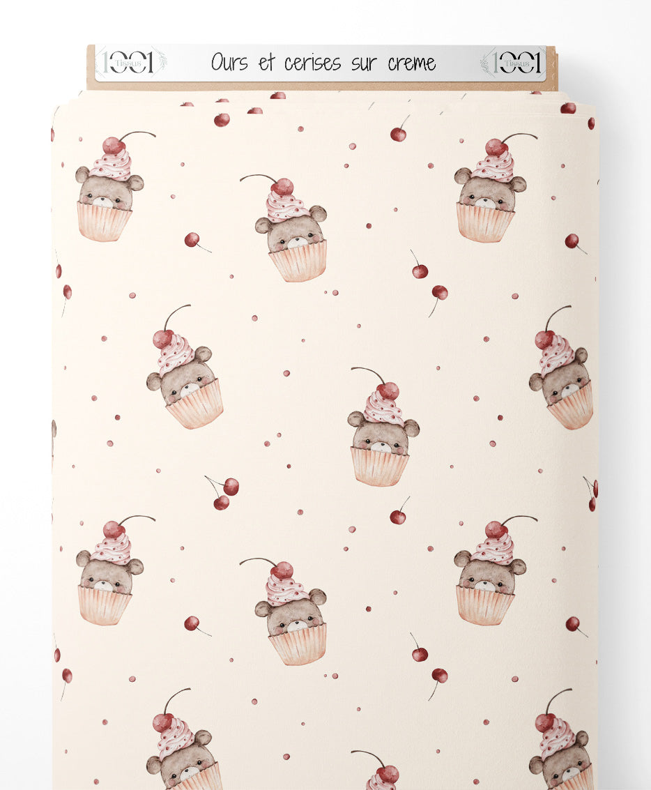 Tissu - Ours et cerises sur crème