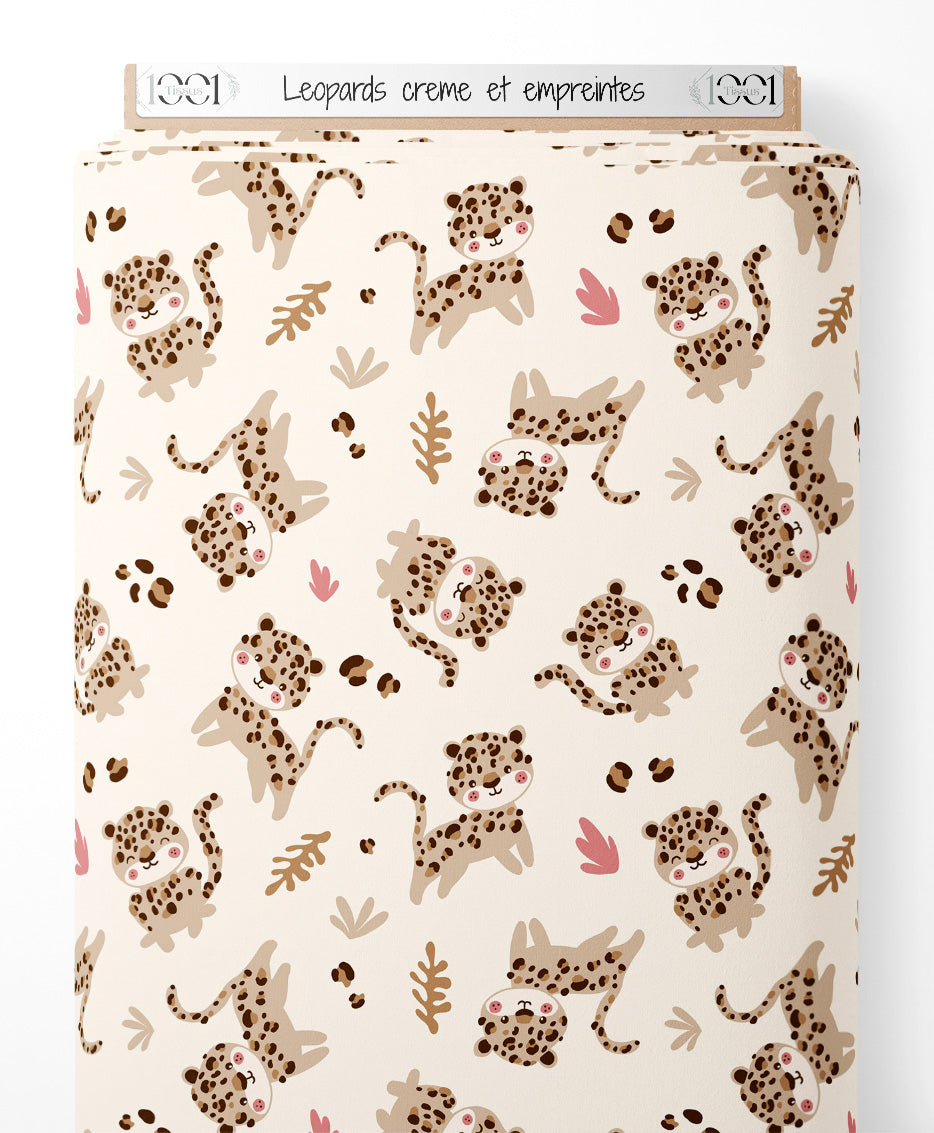 Tissu - Léopards crème et empreintes