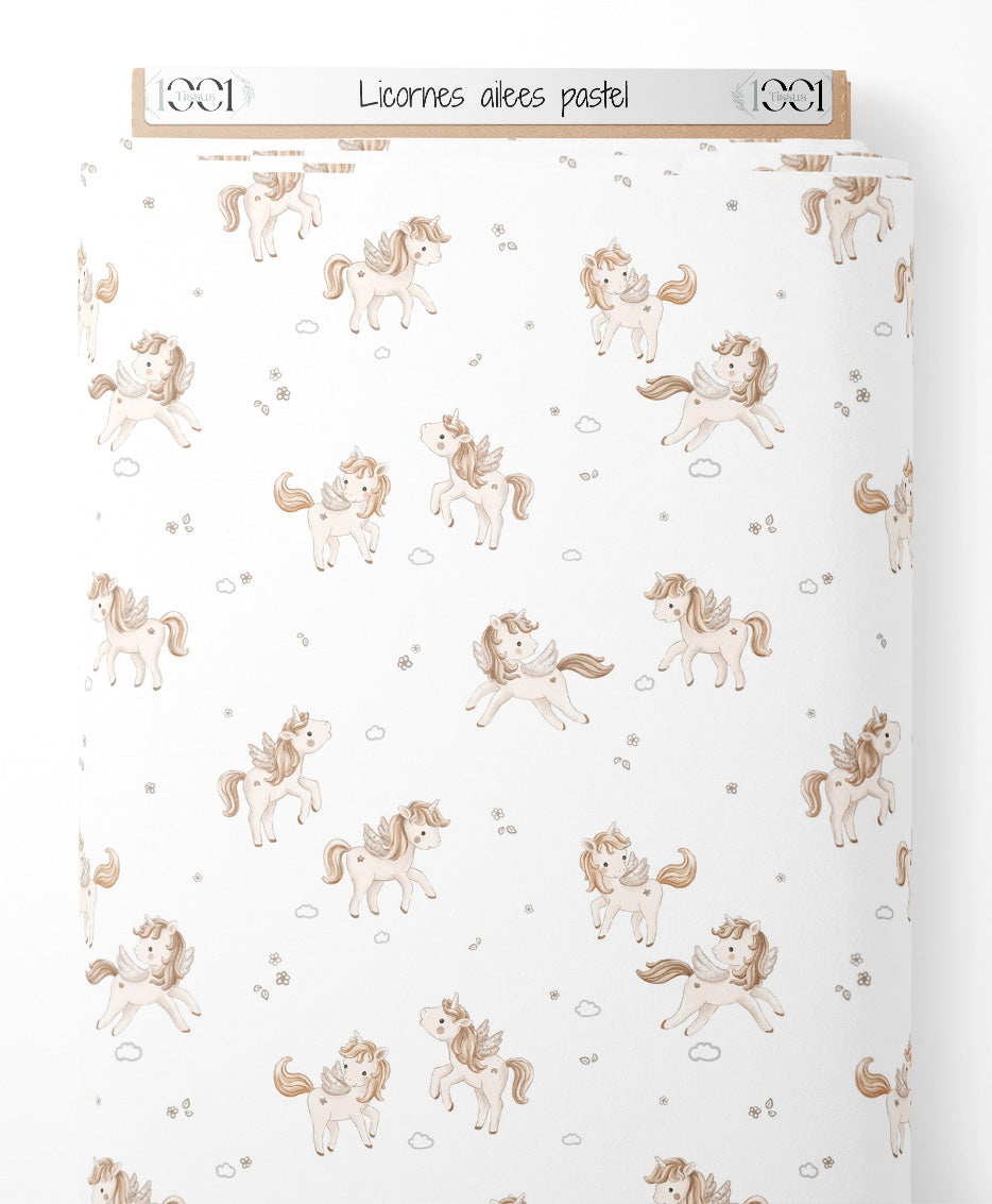 Tissu - Licornes ailées pastel