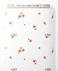 Tissu - Fleurs roses variées sur blanc 2
