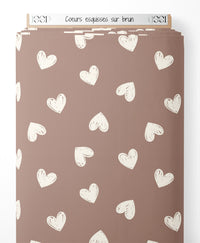 Tissu - Cœurs esquissés sur brun