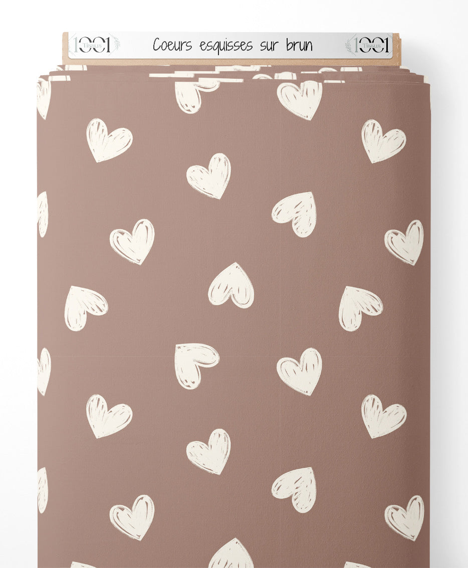 Tissu - Cœurs esquissés sur brun