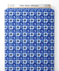 Tissu - Étoiles bleues entrelacées