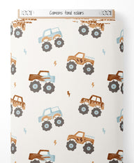 Tissu - Camions sur fond éclairs