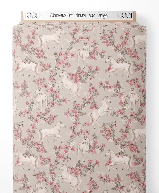 Tissu - Chevaux et fleurs sur beige