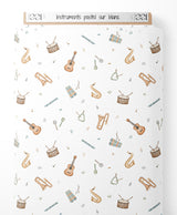 Tissu - Instruments pastel sur blanc