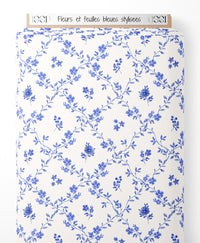 Tissu - Fleurs et feuilles bleues stylisées