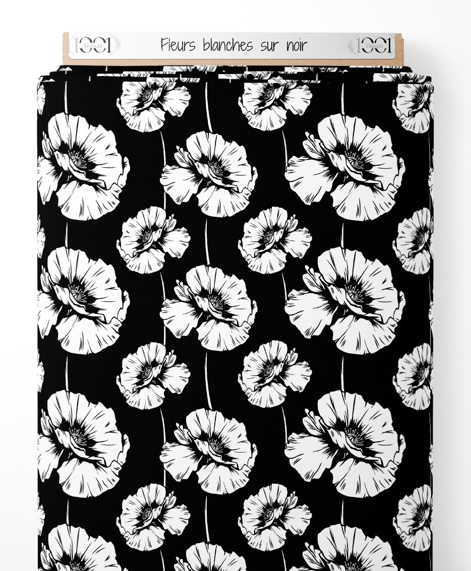 Tissu - Fleurs blanches sur noir